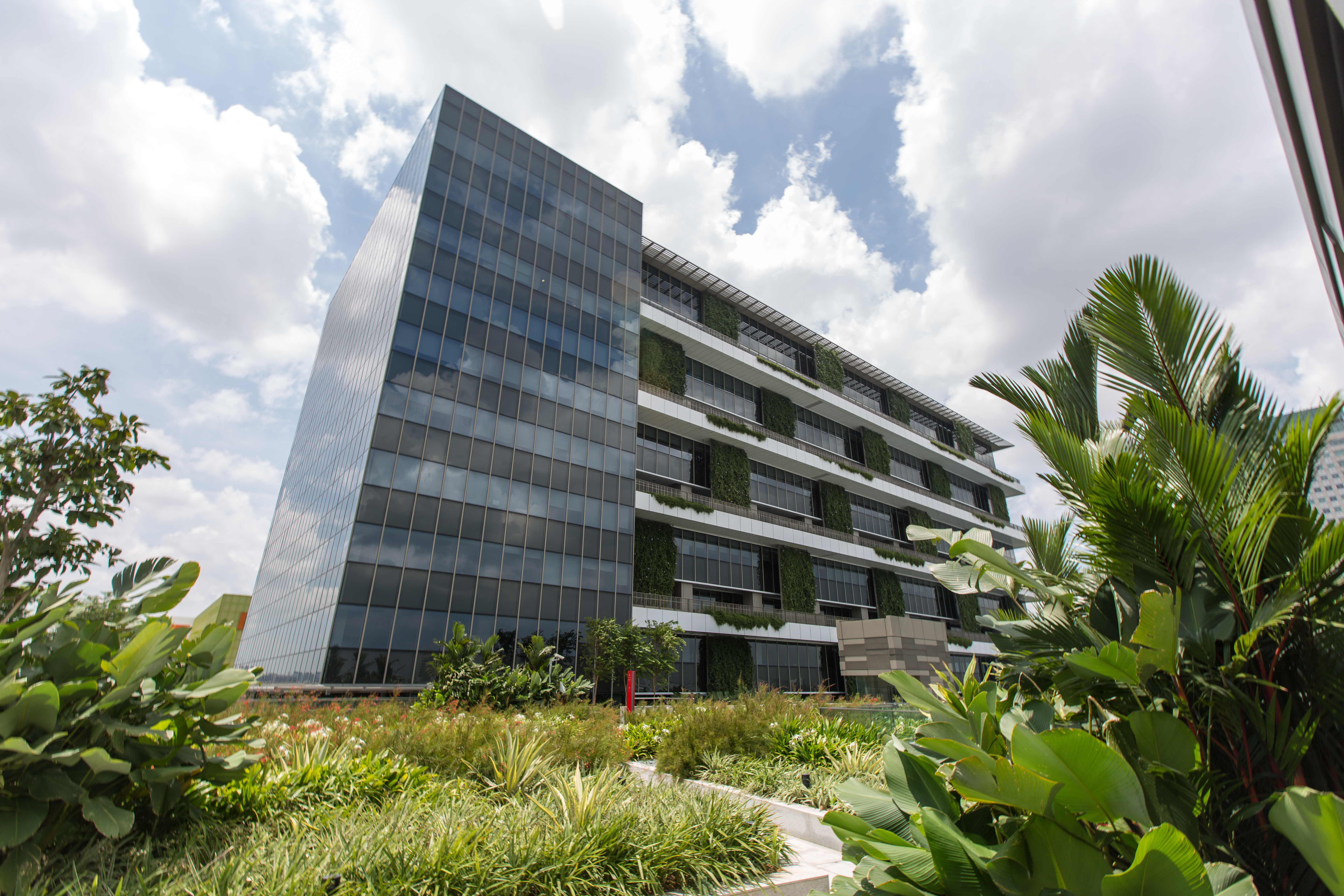 Lendlease REIT Strengthens Capital Structure through Divestment of Jem office, Sharpens its Focus on Singapore Retail Image